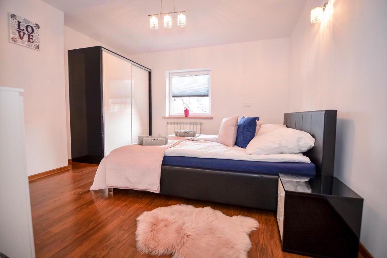 Apartamenty Przystanek Banska Banska Nizna Esterno foto